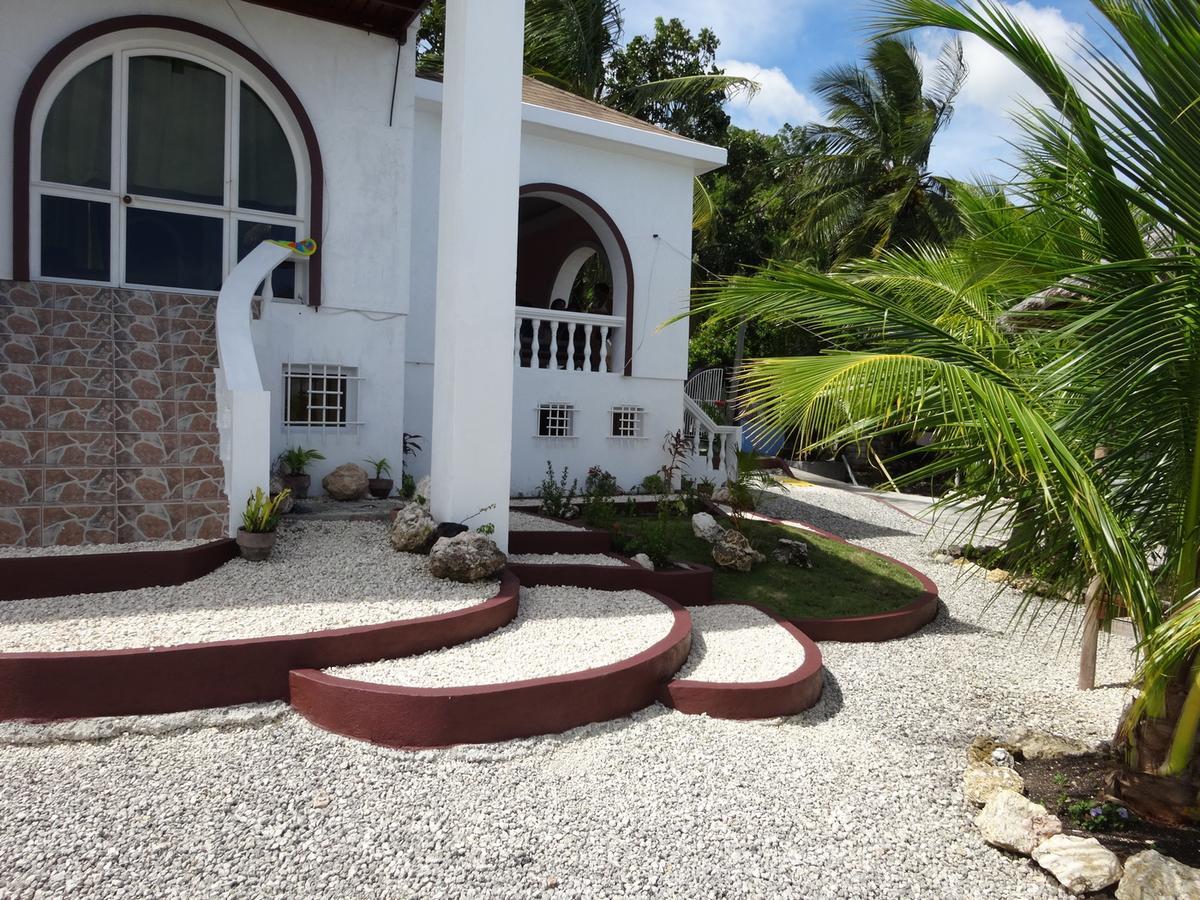 House Rapunzel Otel Oslob Dış mekan fotoğraf