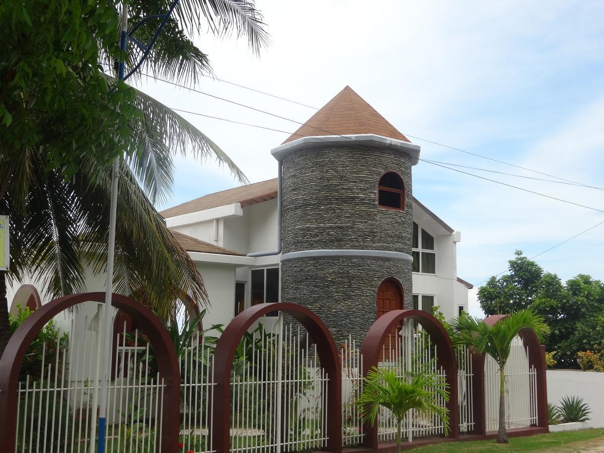 House Rapunzel Otel Oslob Dış mekan fotoğraf